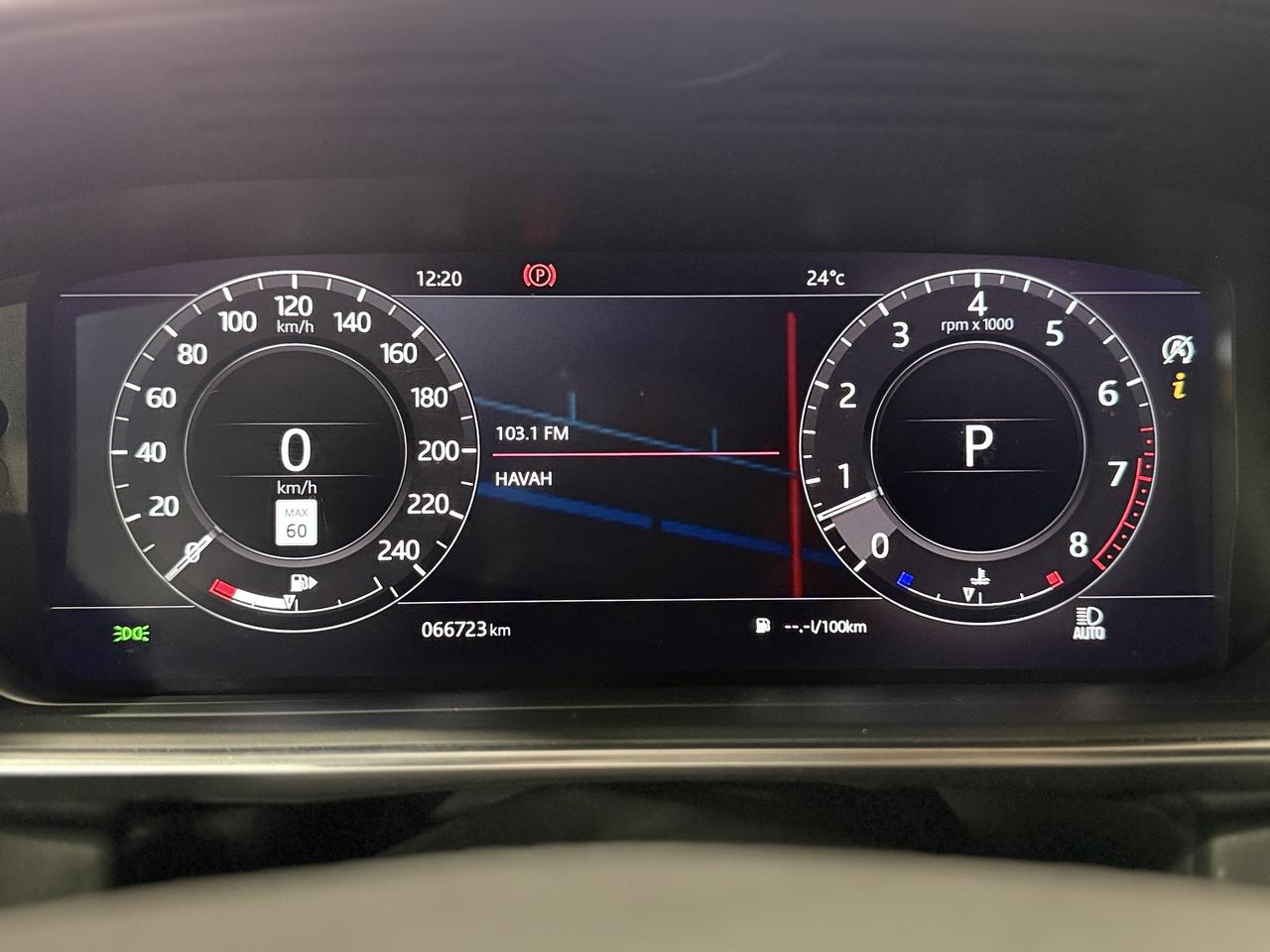 2020 Land Rover Range Rover Sport HST Photo