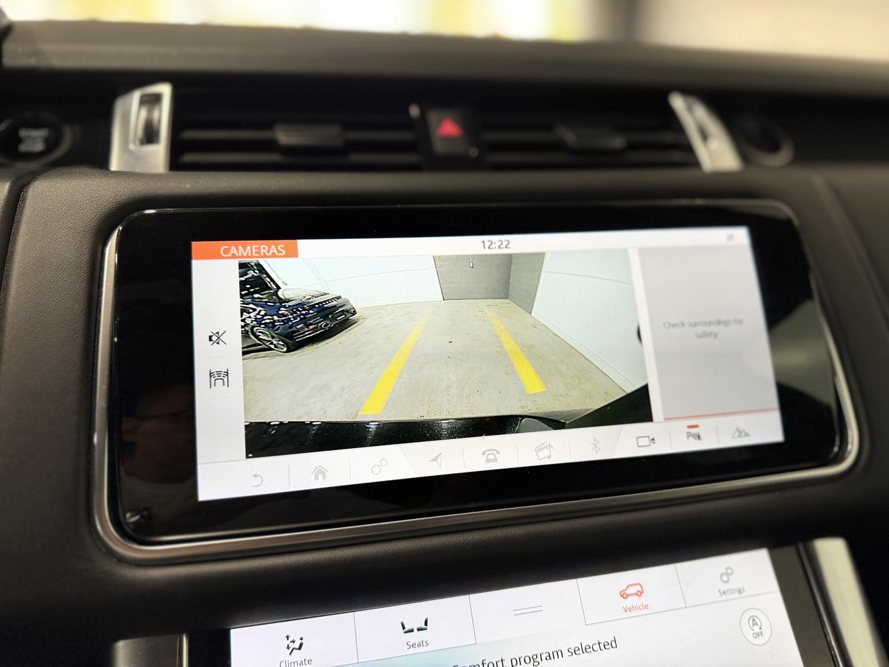 2020 Land Rover Range Rover Sport HST Photo