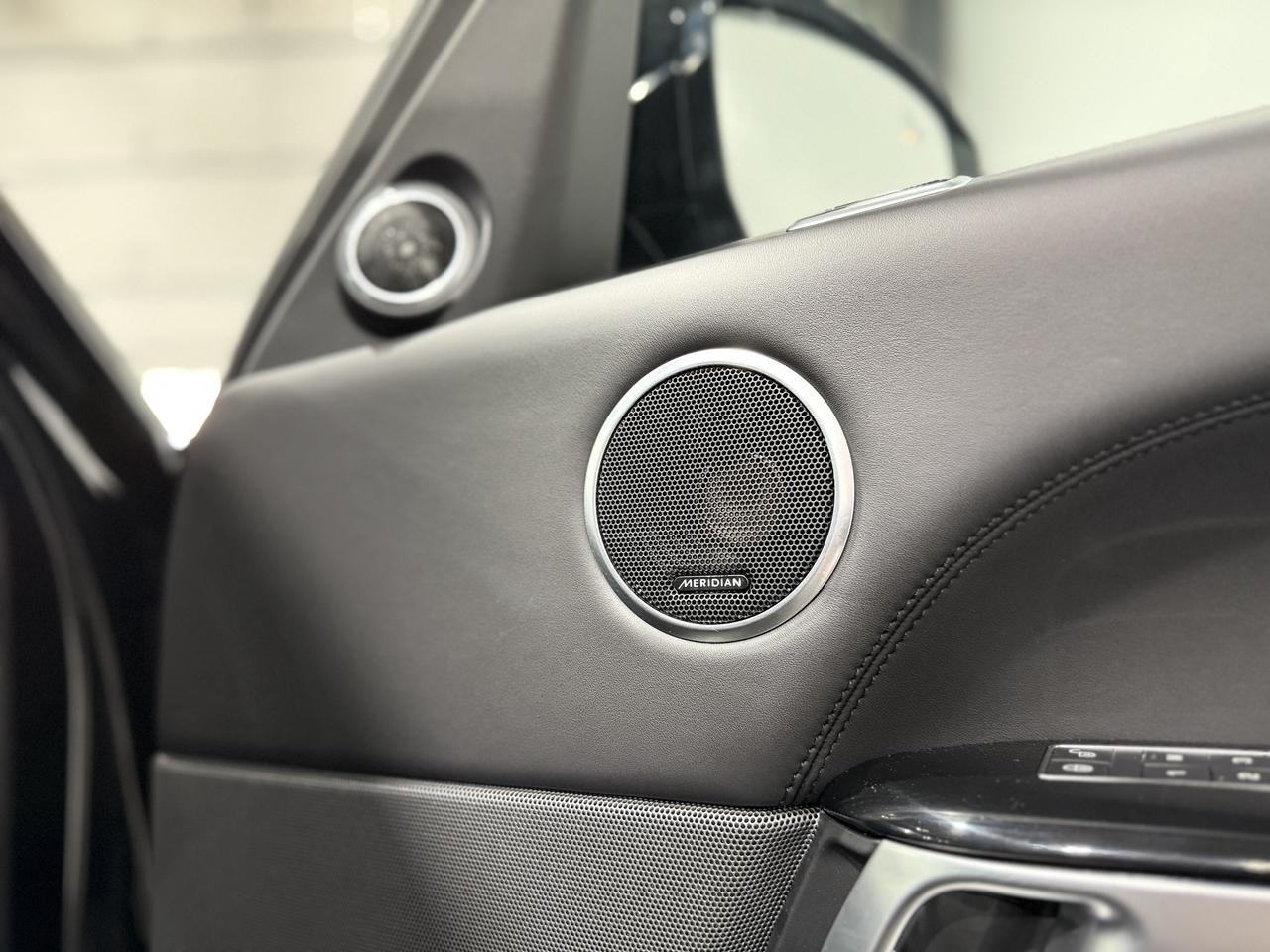 2020 Land Rover Range Rover Sport HST Photo