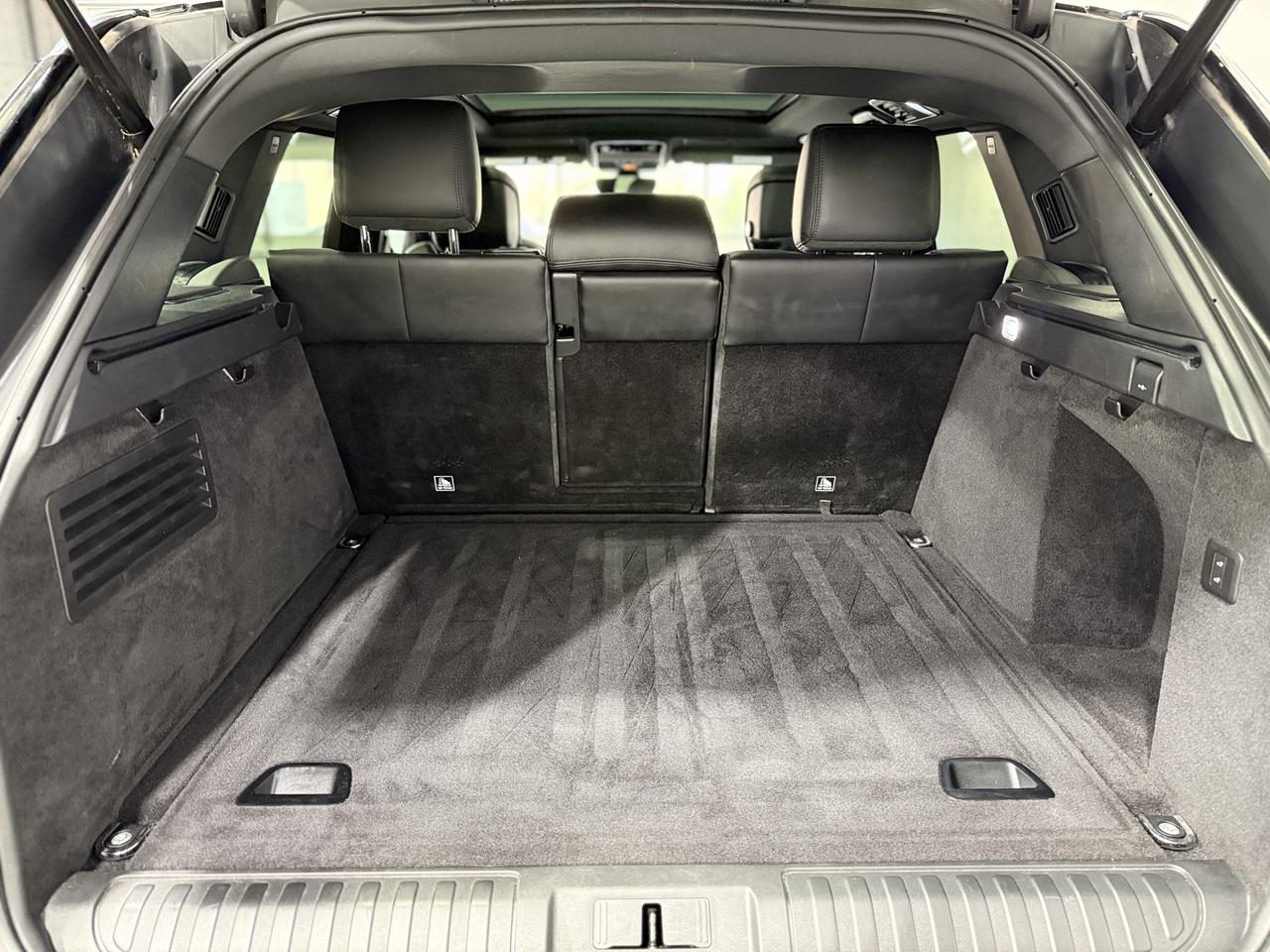 2020 Land Rover Range Rover Sport HST Photo