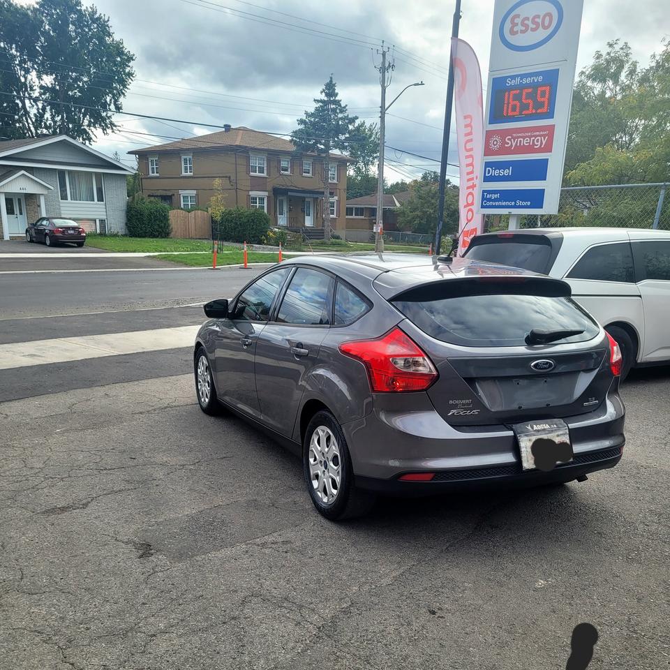 2012 Ford Focus SE Photo