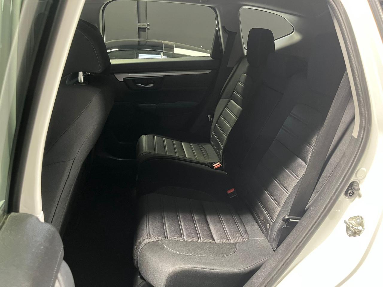 2019 Honda CR-V LX Photo