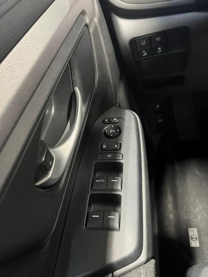 2019 Honda CR-V LX Photo