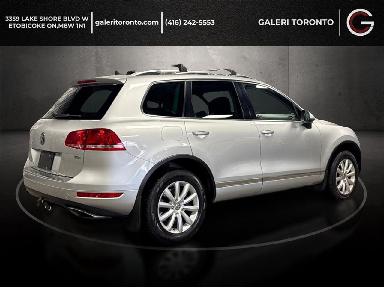 2013 Volkswagen Touareg DIESEL TDI/CLEAN CARRFAX/35+ SERVICE RECORDS/PANOR Photo