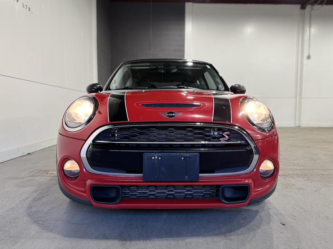 2019 MINI 3-Door Cooper S Photo