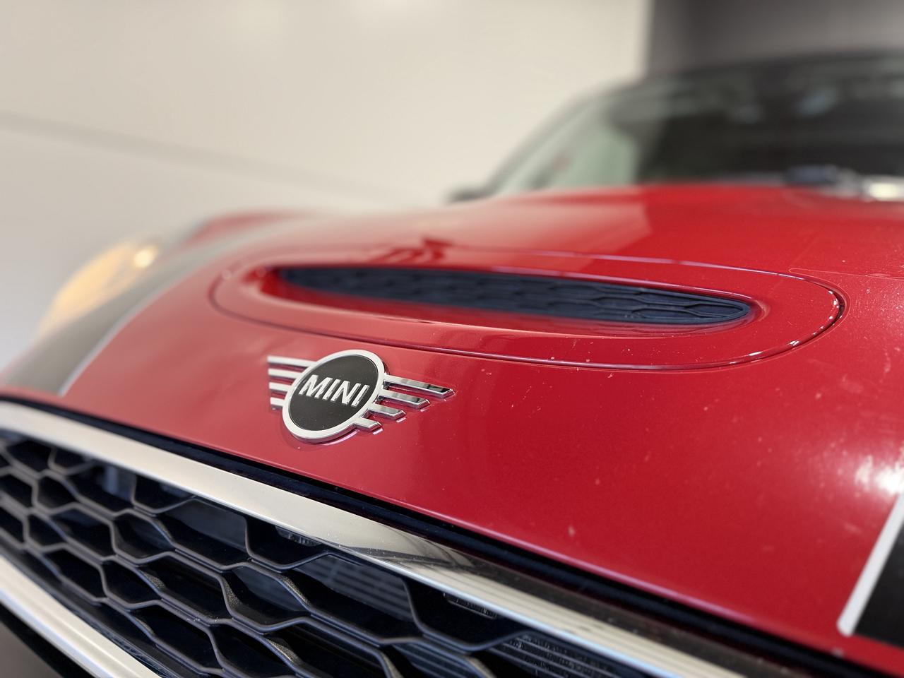 2019 MINI 3-Door Cooper S Photo