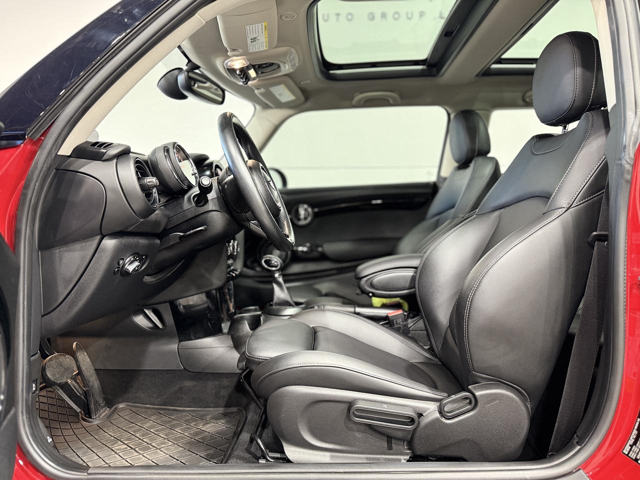 2019 MINI 3-Door Cooper S Photo