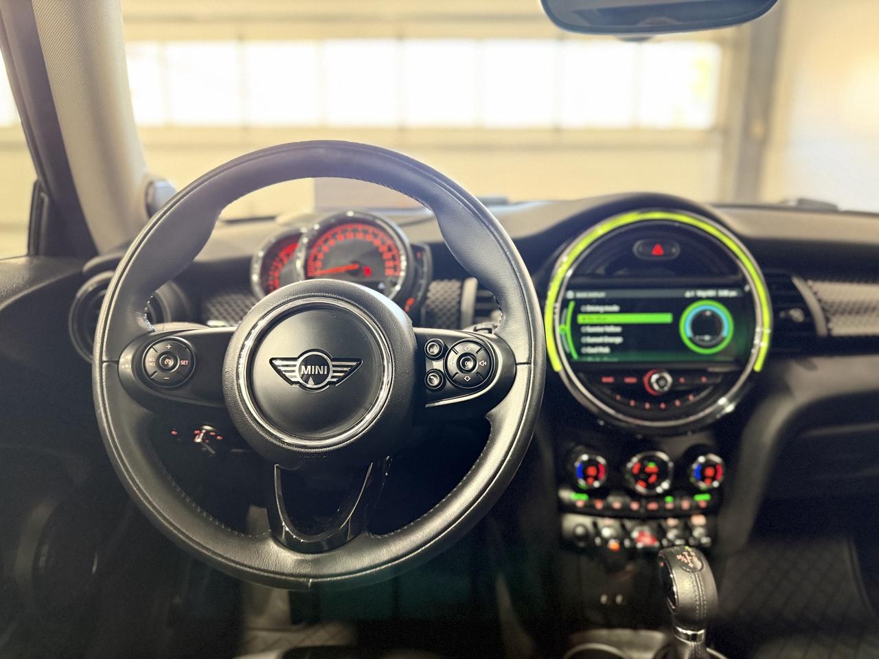 2019 MINI 3-Door Cooper S Photo