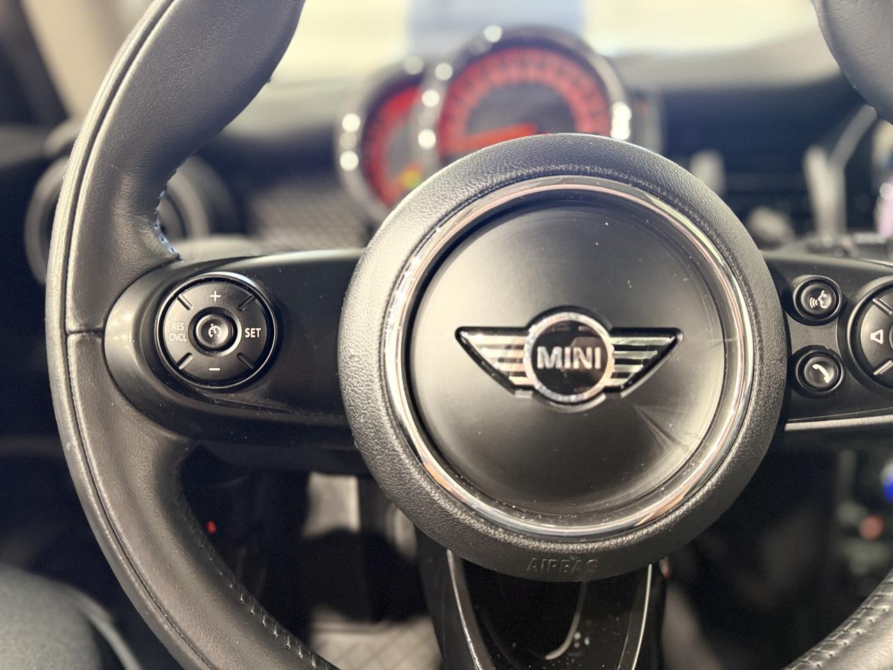 2019 MINI 3-Door Cooper S Photo