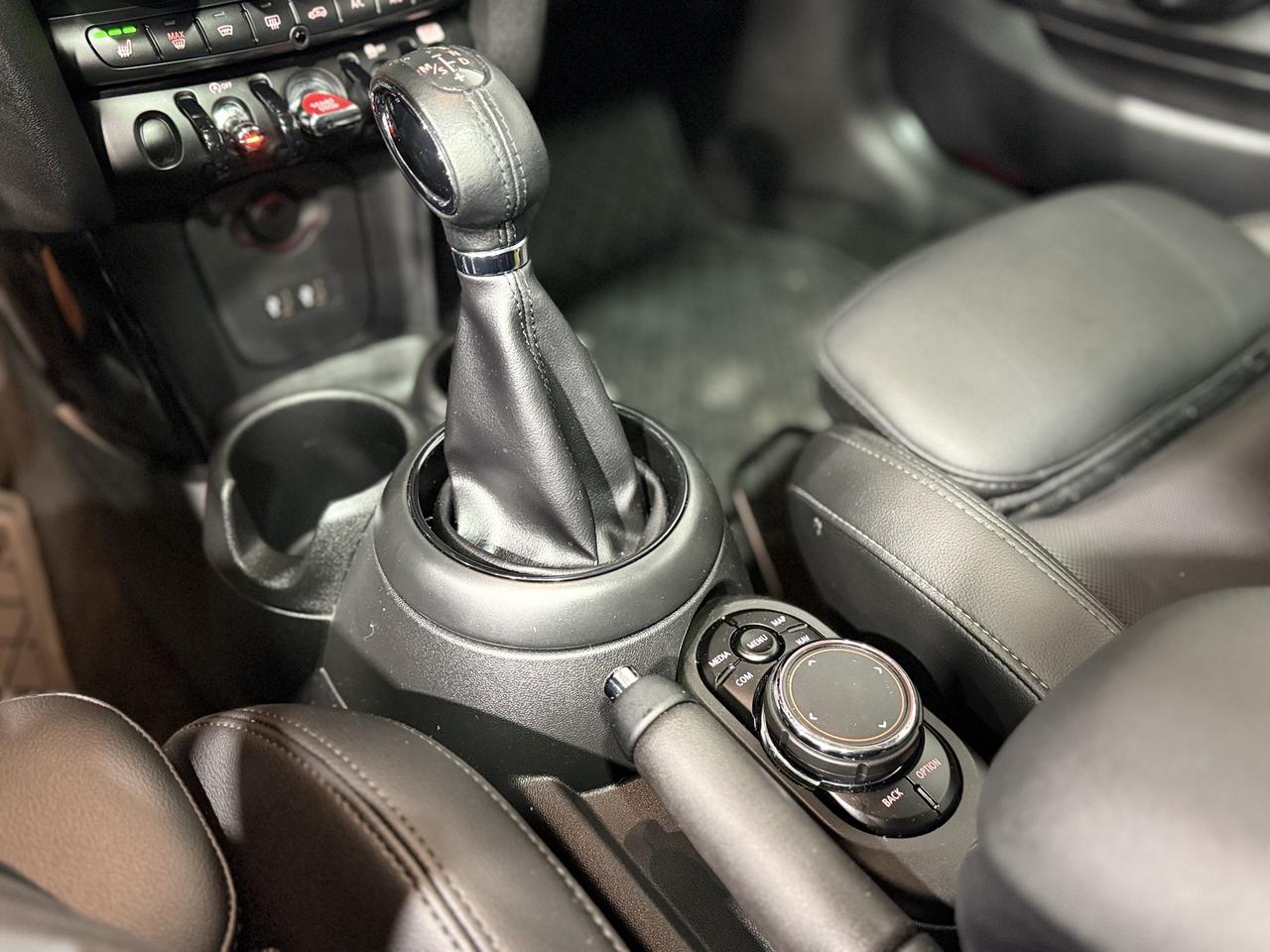 2019 MINI 3-Door Cooper S Photo