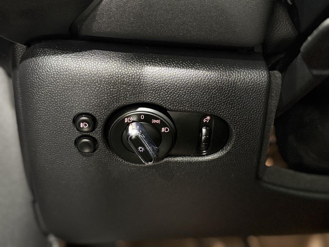 2019 MINI 3-Door Cooper S Photo