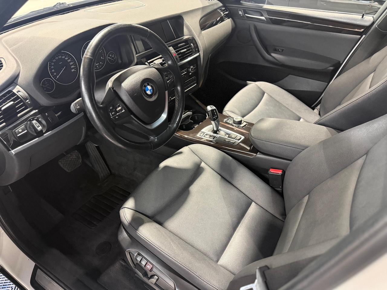 2015 BMW X3 xDrive28d/RARE DIESEL/CLEAN TITLE Photo