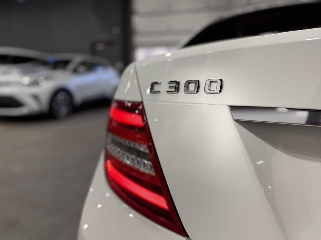 2013 Mercedes-Benz C-Class C300 4MATIC Photo