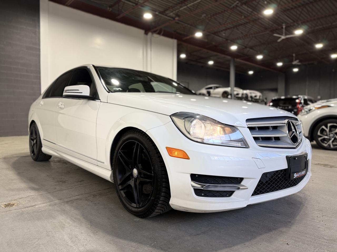 2013 Mercedes-Benz C-Class C300 4MATIC Photo