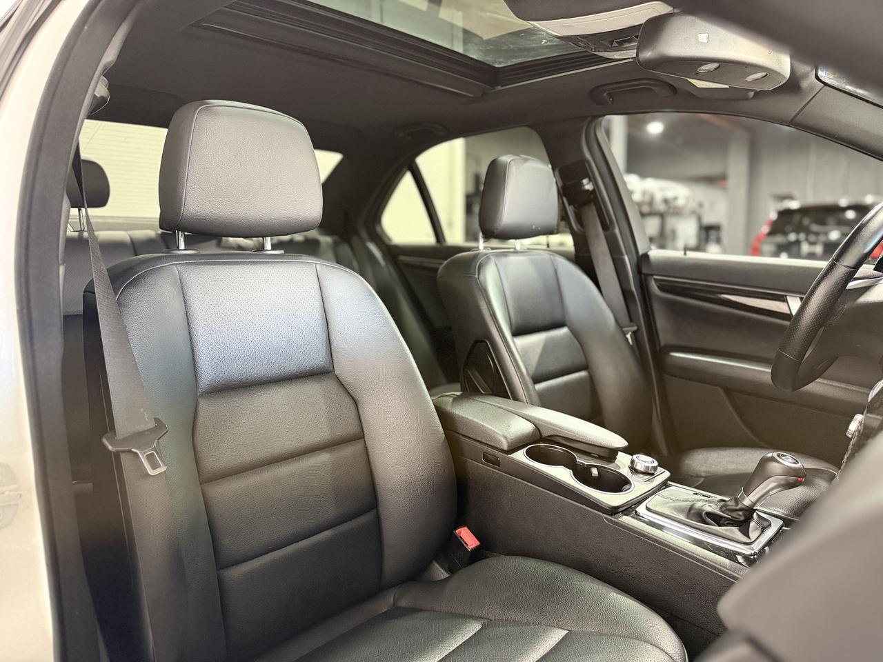 2013 Mercedes-Benz C-Class C300 4MATIC Photo