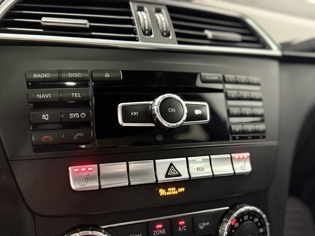 2013 Mercedes-Benz C-Class C300 4MATIC Photo