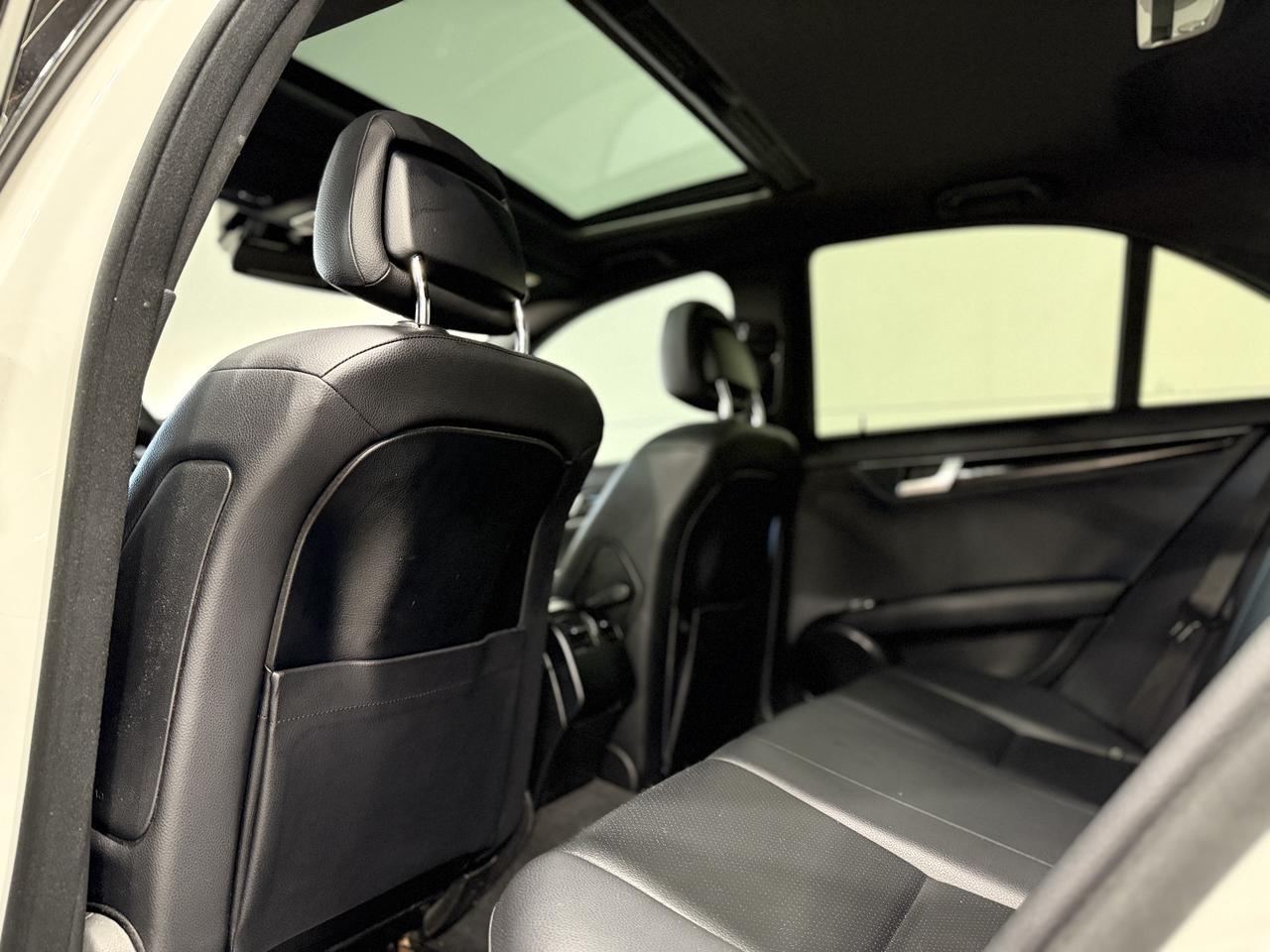 2013 Mercedes-Benz C-Class C300 4MATIC Photo