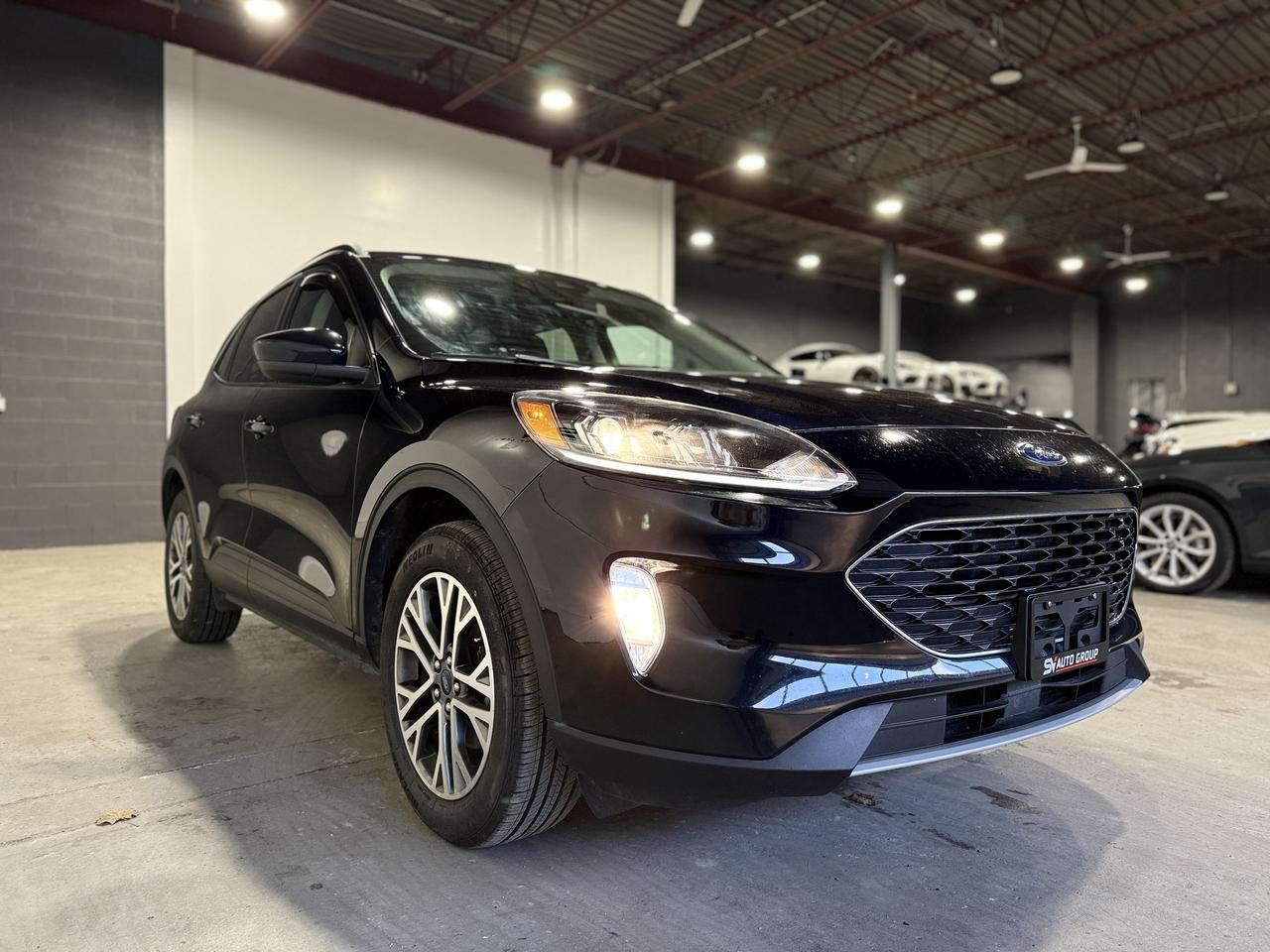 2021 Ford Escape SEL Photo