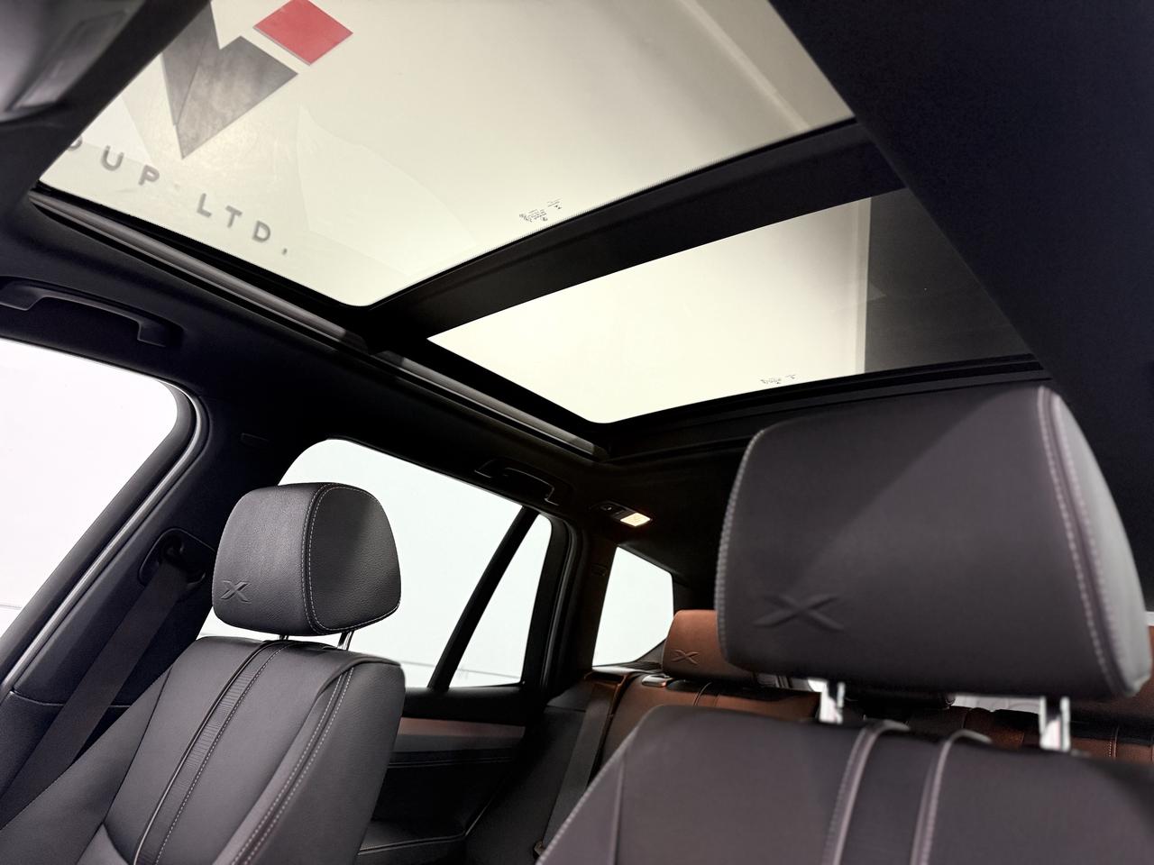 2016 BMW X3 xDrive28i Photo