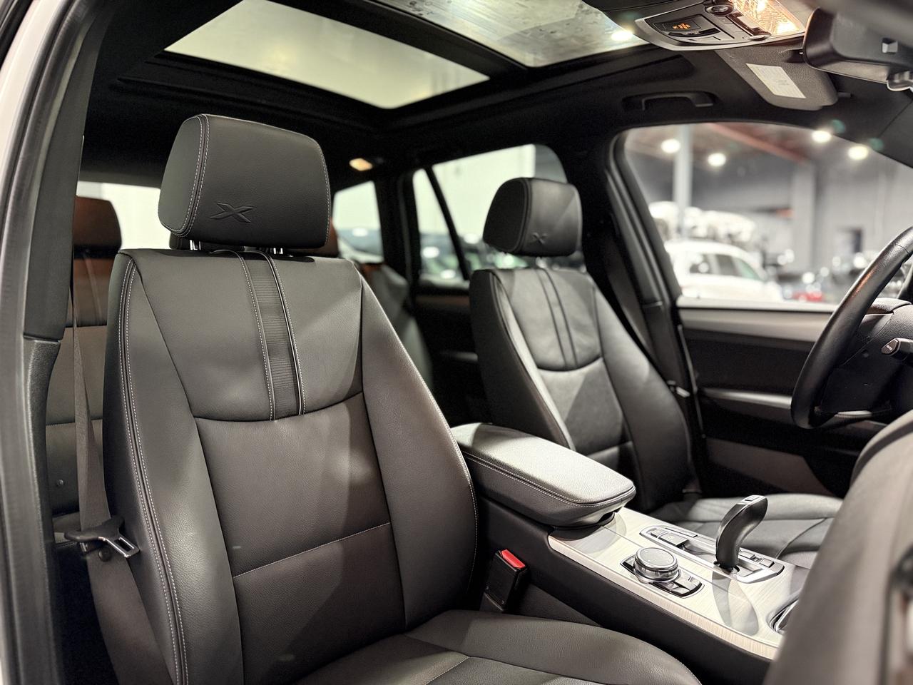 2016 BMW X3 xDrive28i Photo