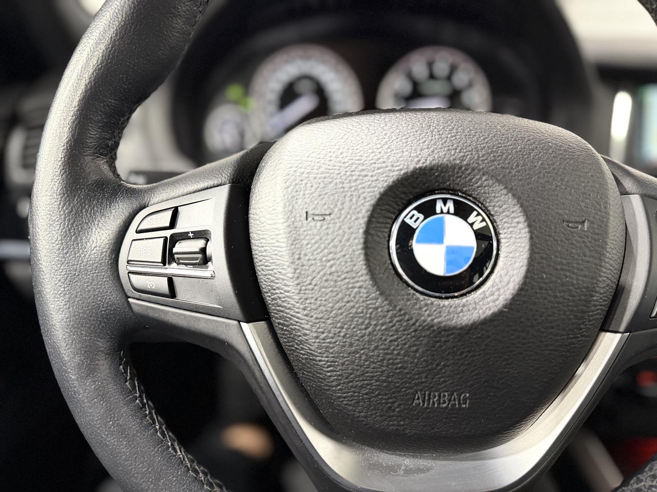 2016 BMW X3 xDrive28i Photo