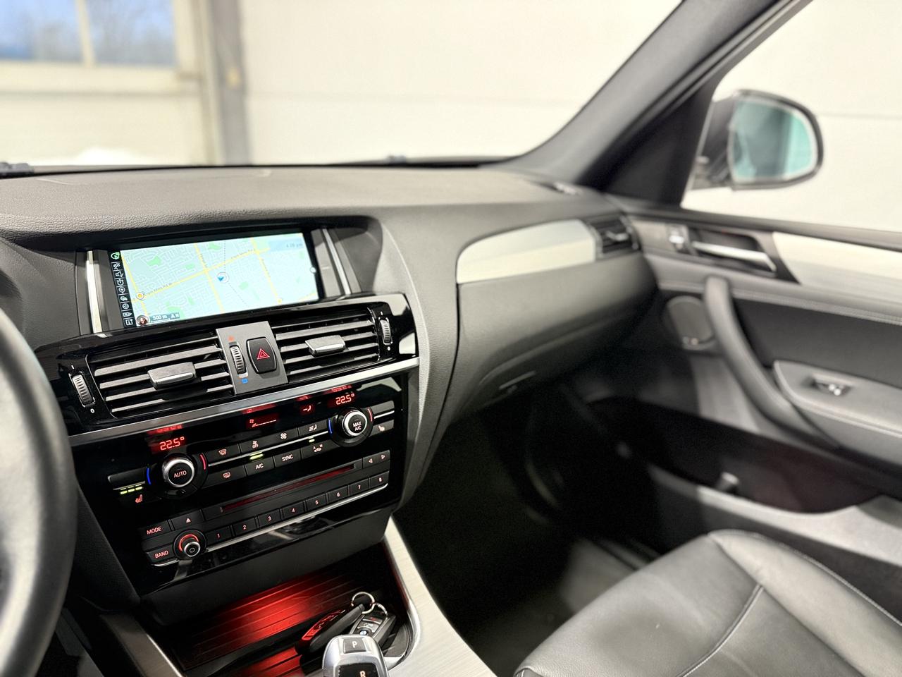 2016 BMW X3 xDrive28i Photo