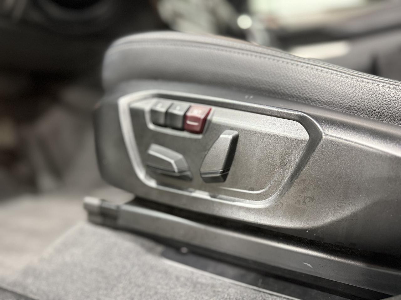 2016 BMW X3 xDrive28i Photo