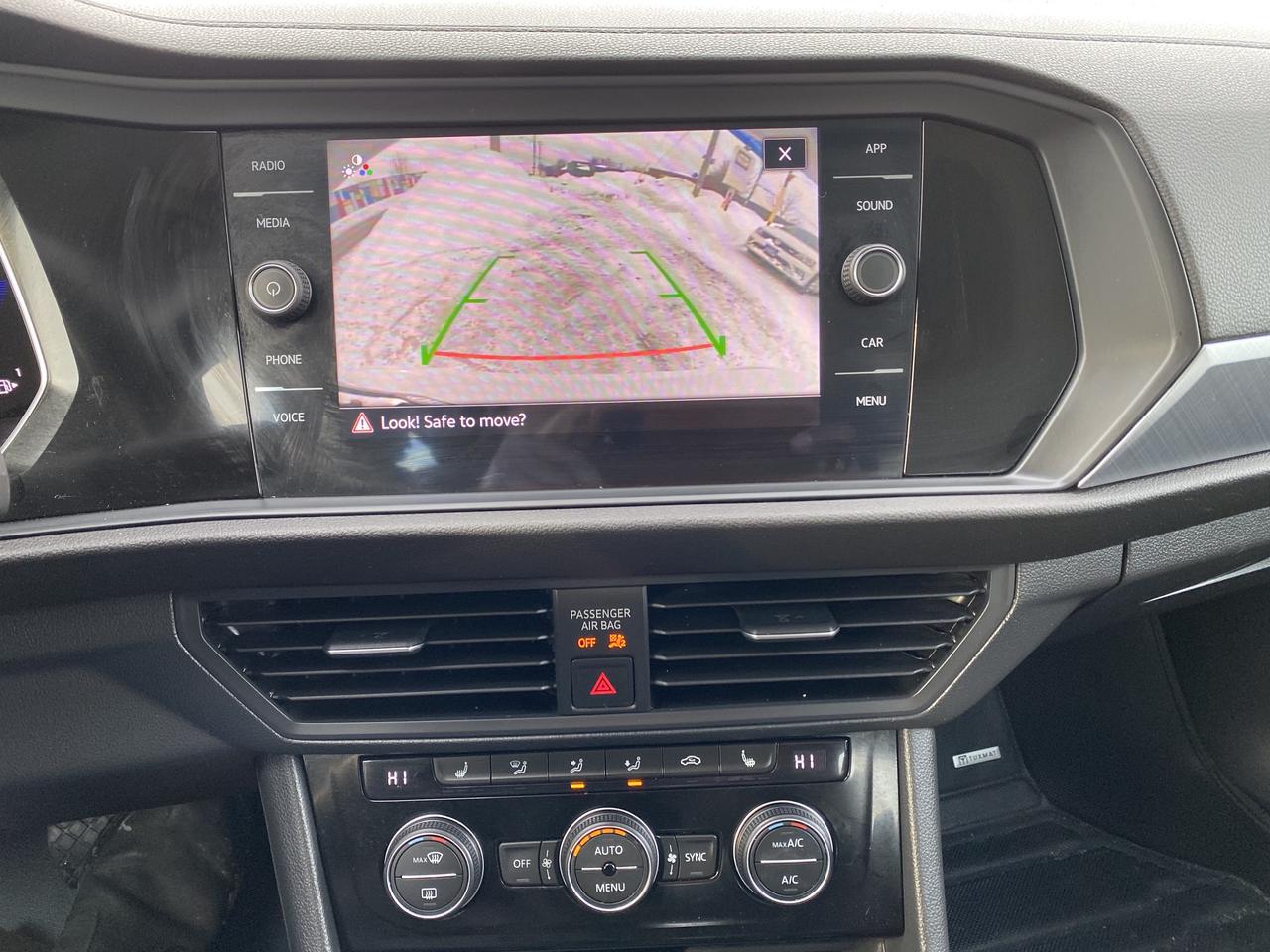 2023 Volkswagen Jetta SE Photo