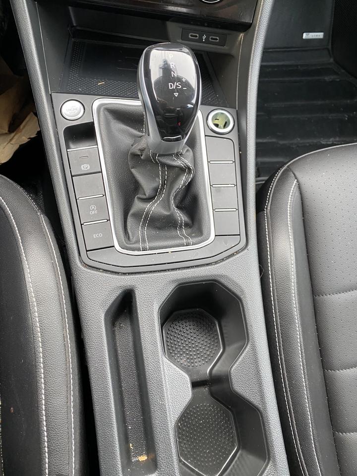 2023 Volkswagen Jetta SE Photo