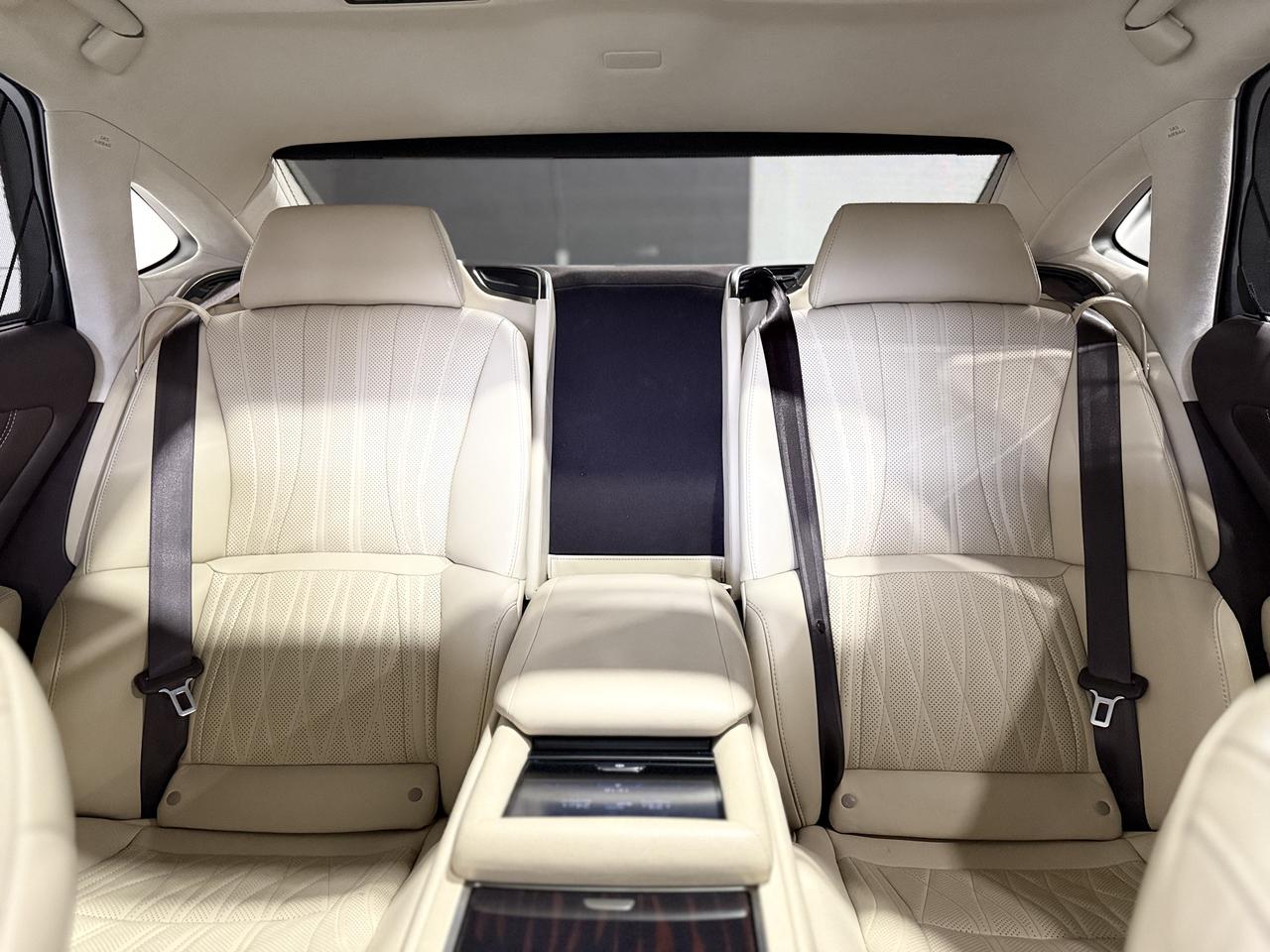 2018 Lexus LS 500  Photo