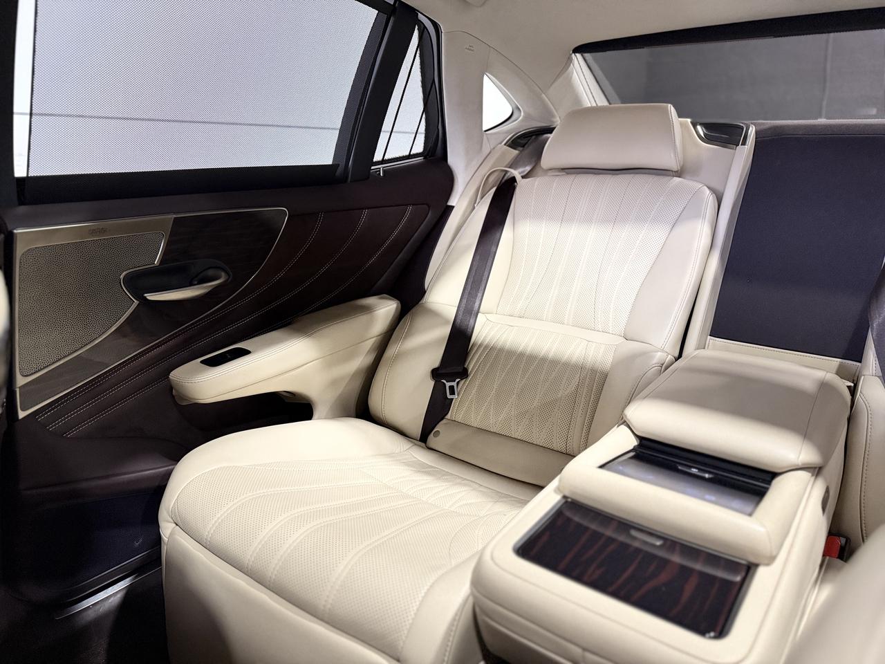 2018 Lexus LS 500  Photo