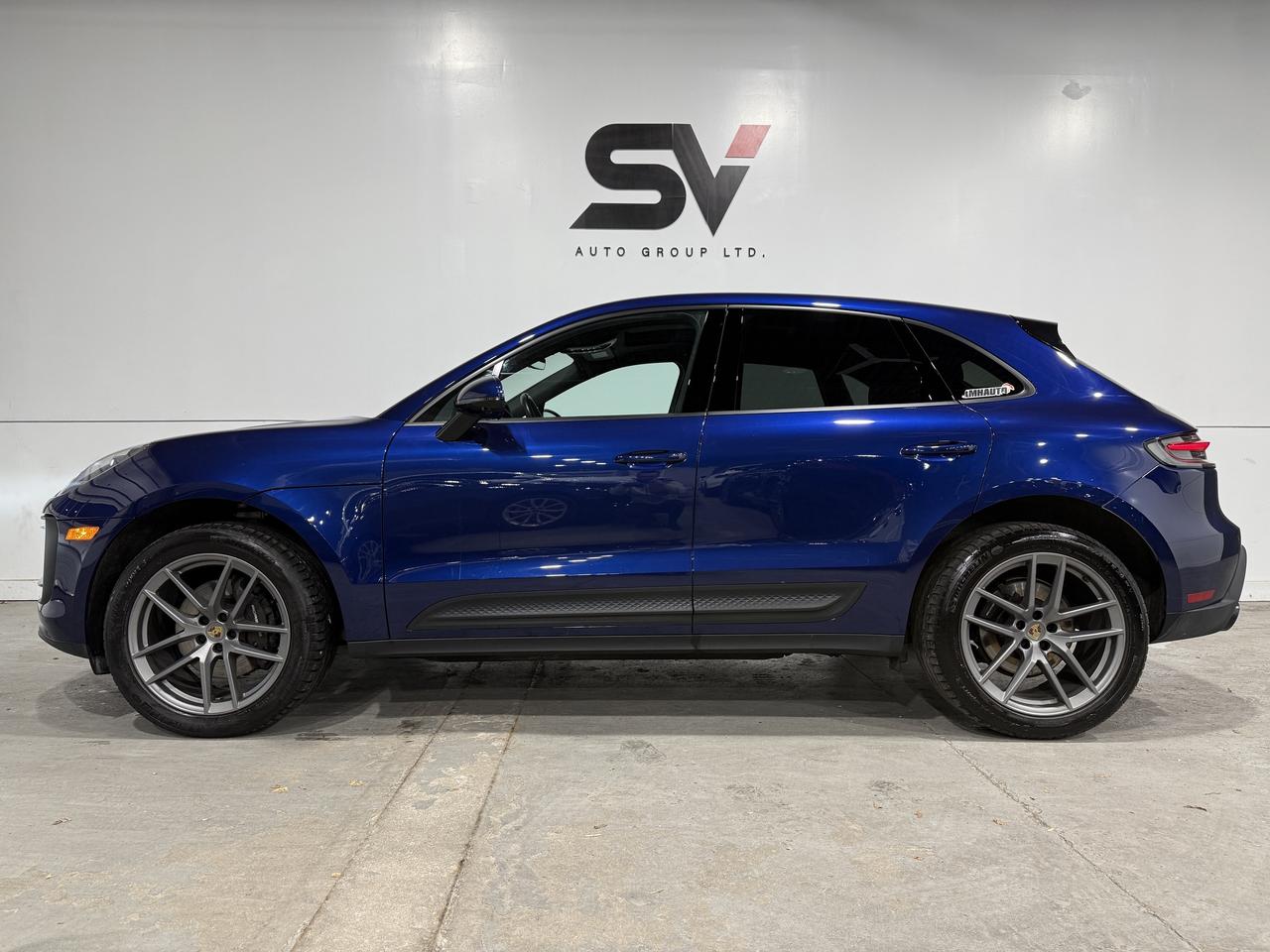 2022 Porsche Macan Base Photo