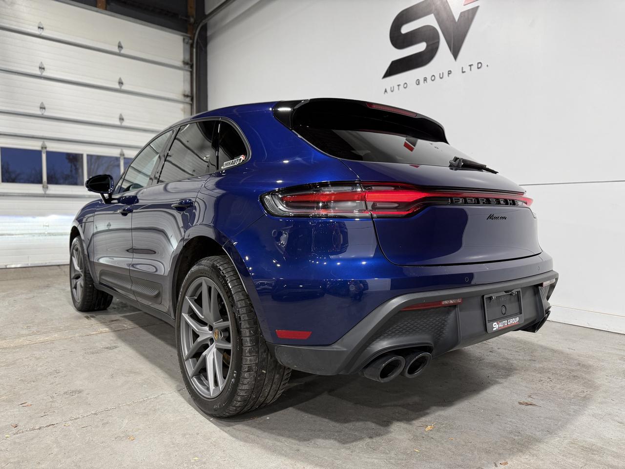 2022 Porsche Macan Base Photo