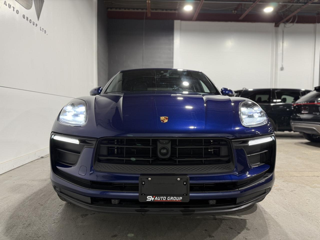 2022 Porsche Macan Base Photo