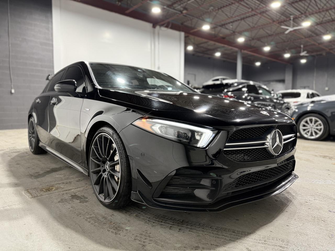 2022 Mercedes-Benz A-Class A 35 Photo