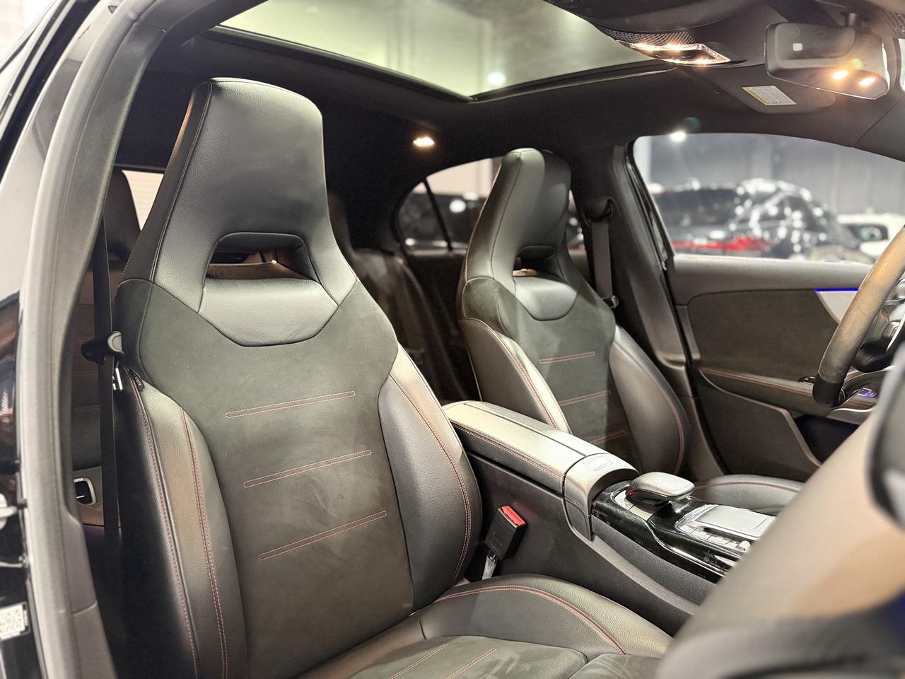 2022 Mercedes-Benz A-Class A 35 Photo