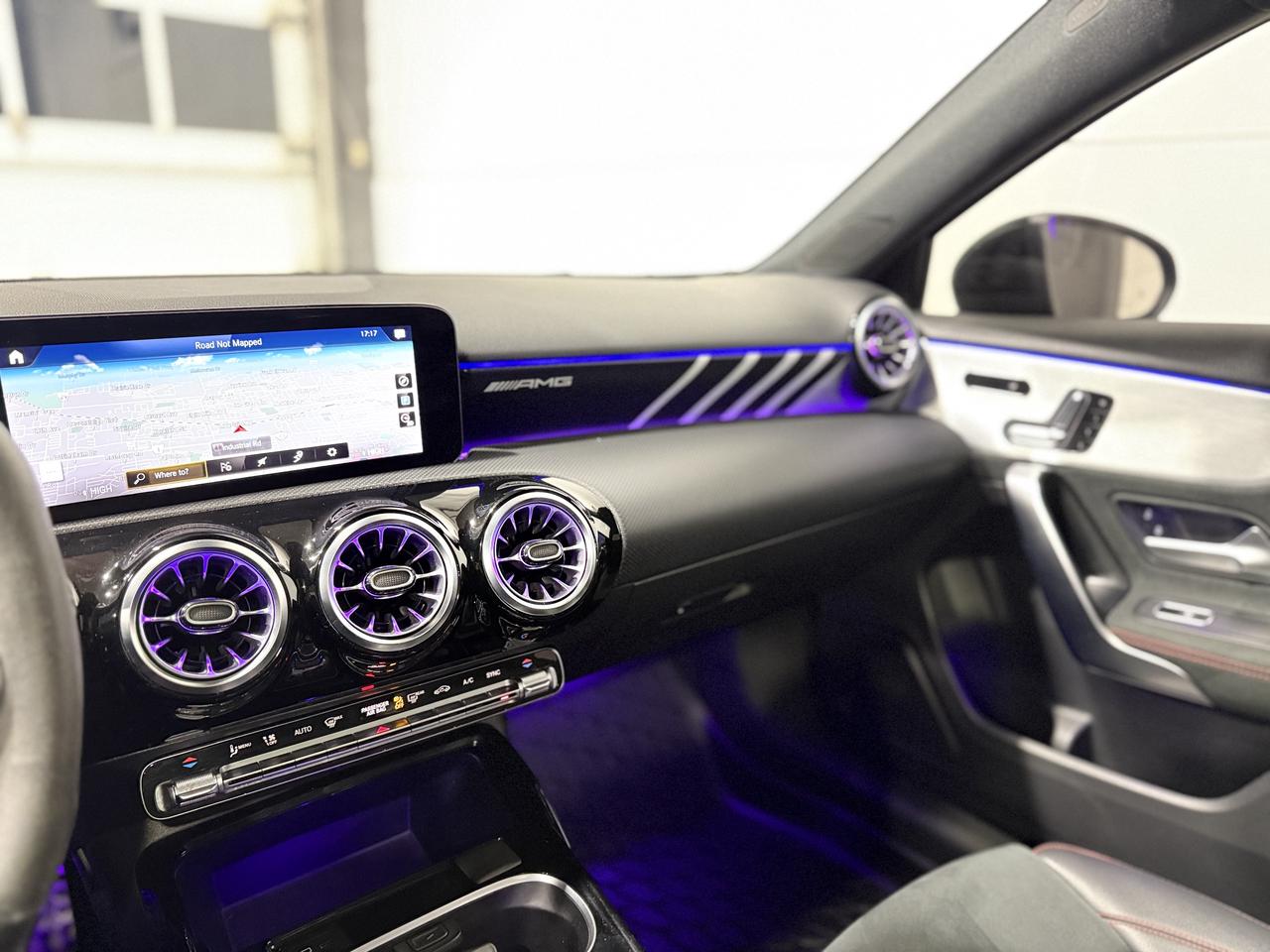 2022 Mercedes-Benz A-Class A 35 Photo