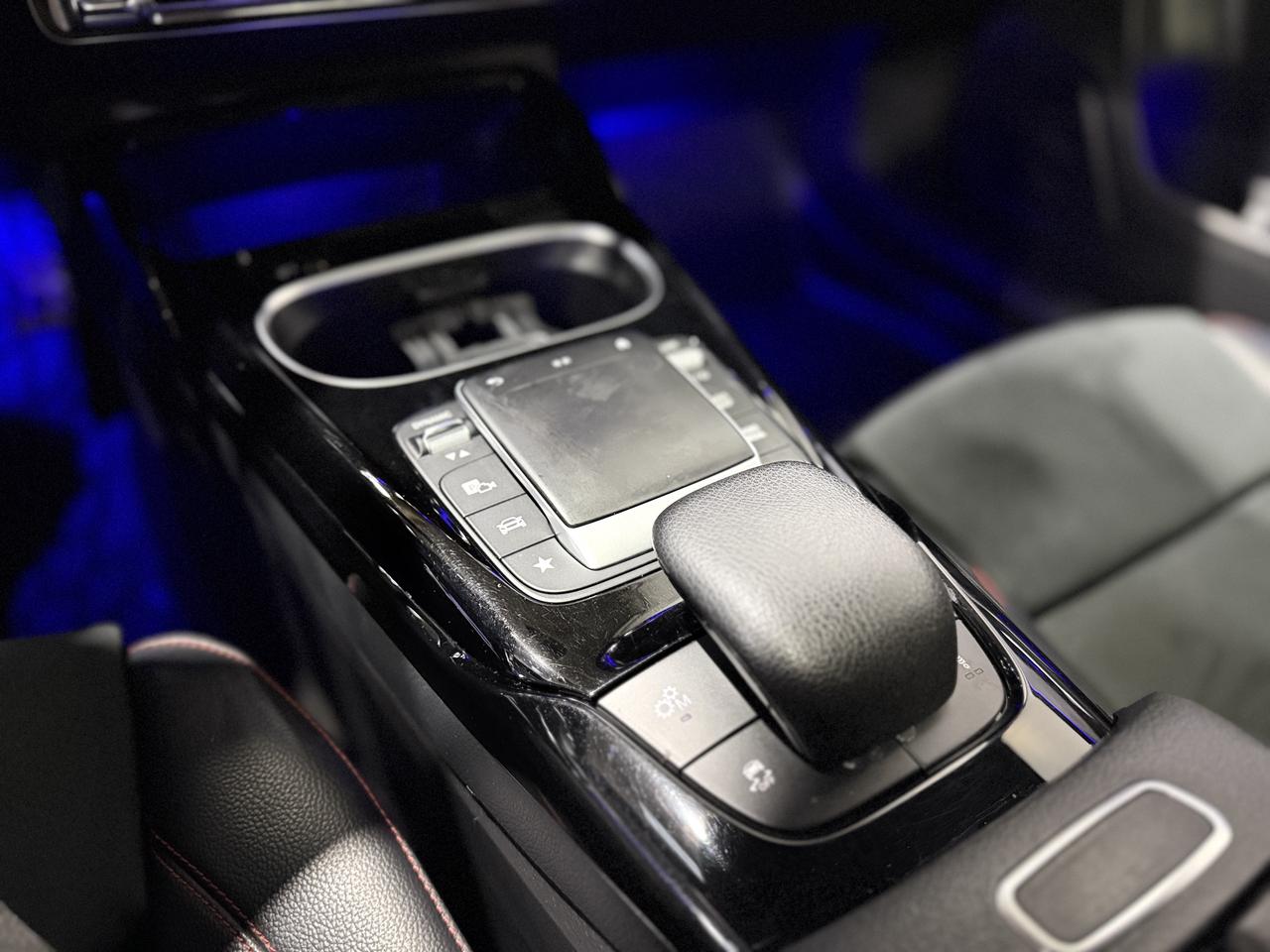 2022 Mercedes-Benz A-Class A 35 Photo