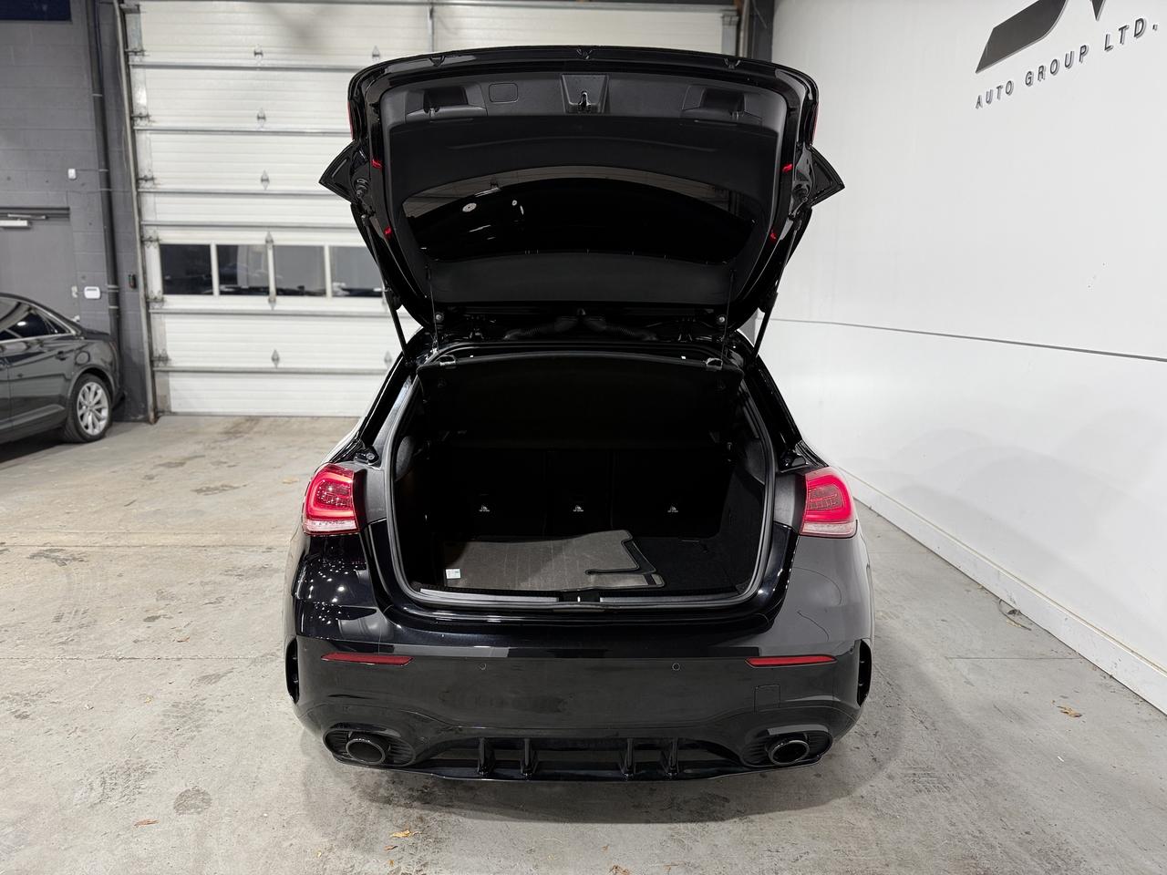 2022 Mercedes-Benz A-Class A 35 Photo