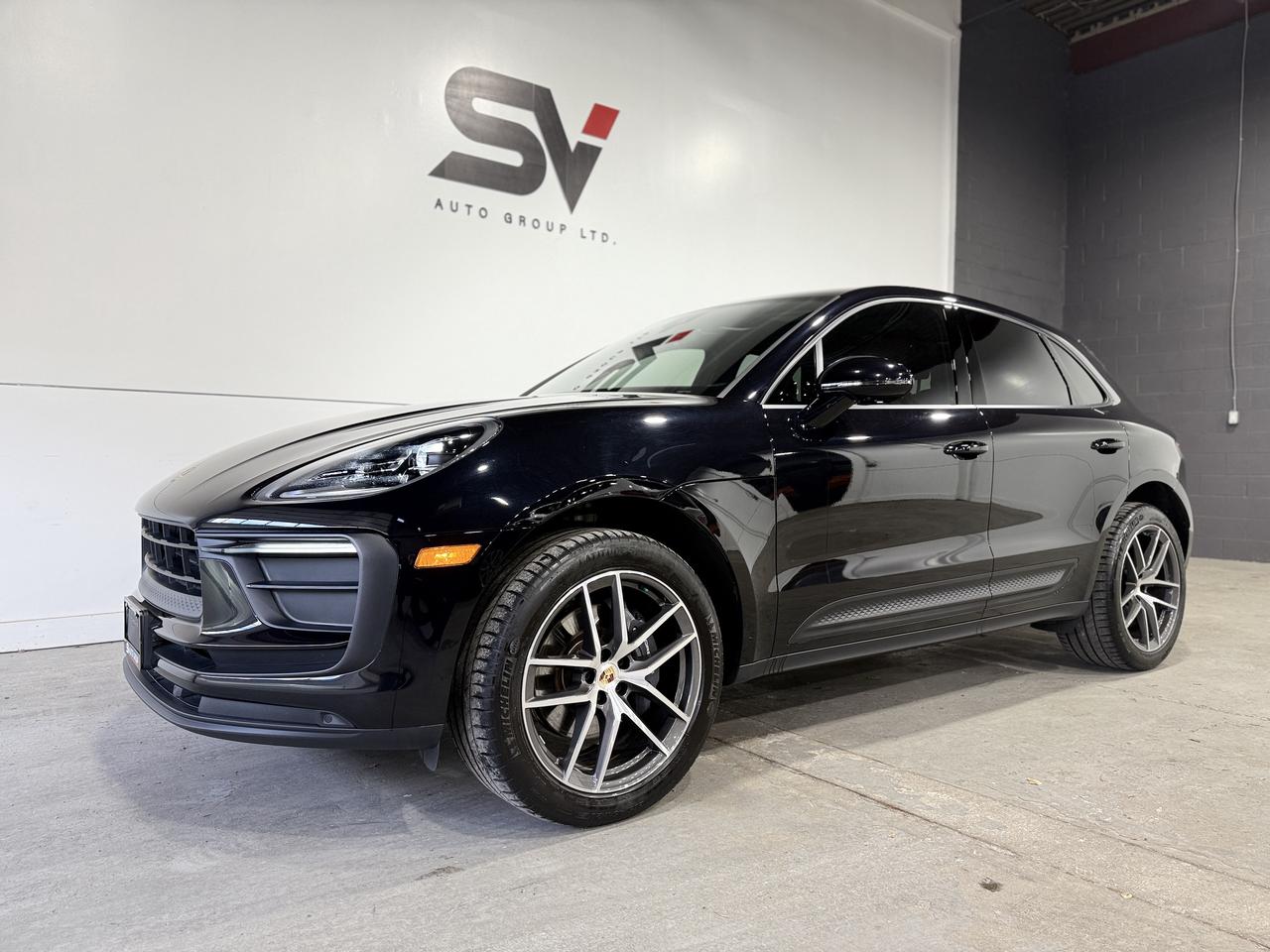 2022 Porsche Macan Base Photo0
