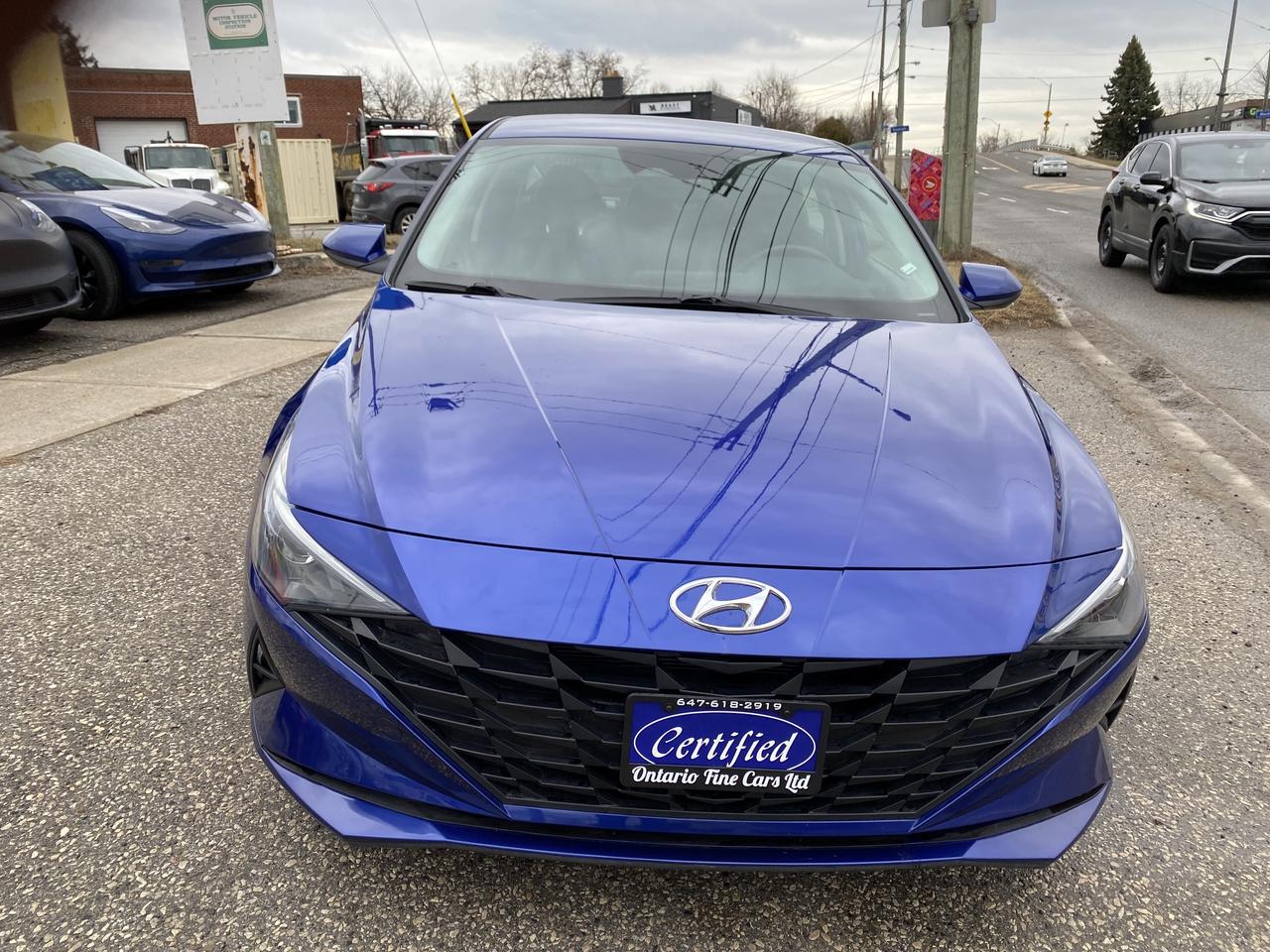 2023 Hyundai Elantra SEL Photo