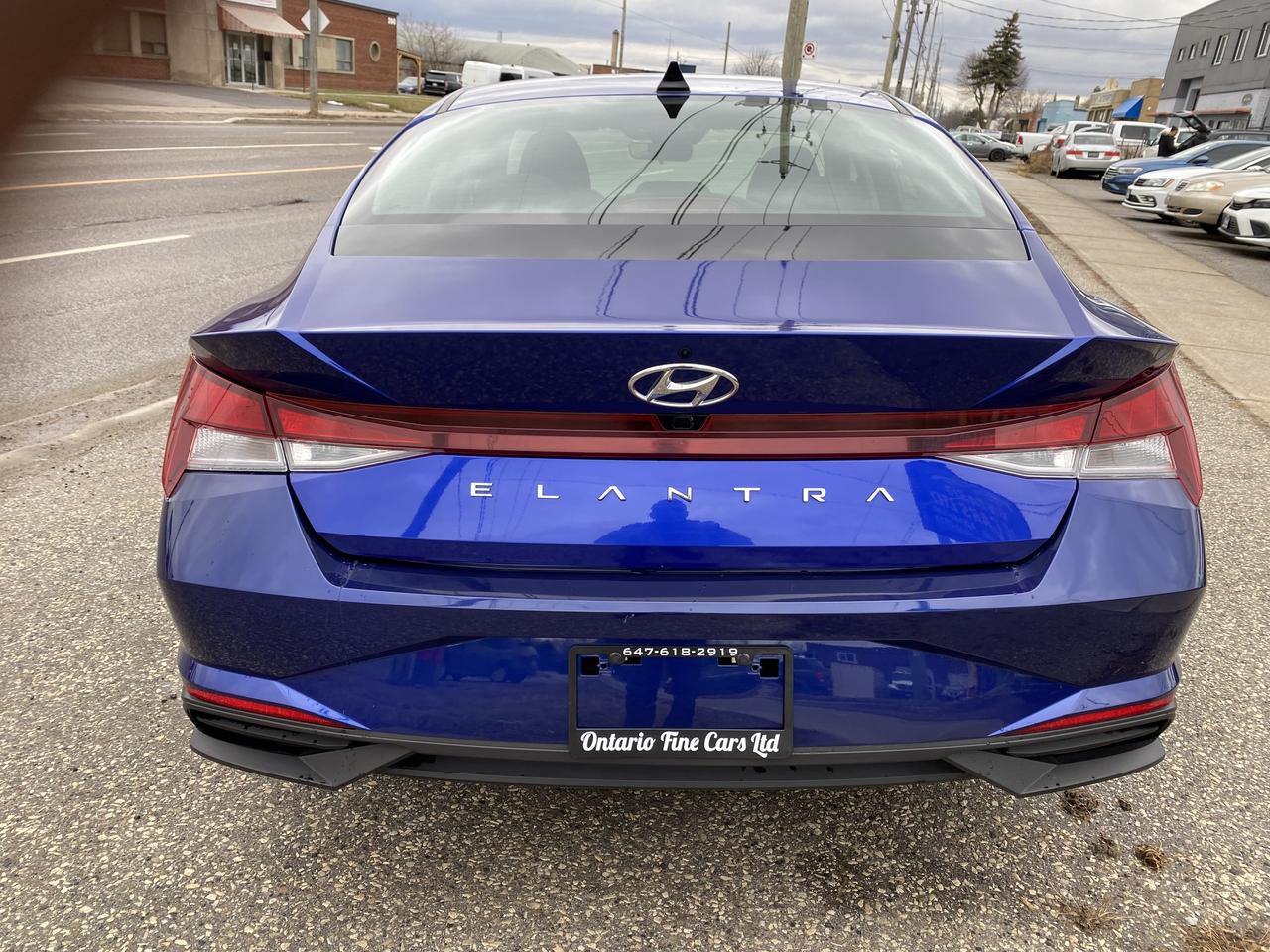 2023 Hyundai Elantra SEL Photo