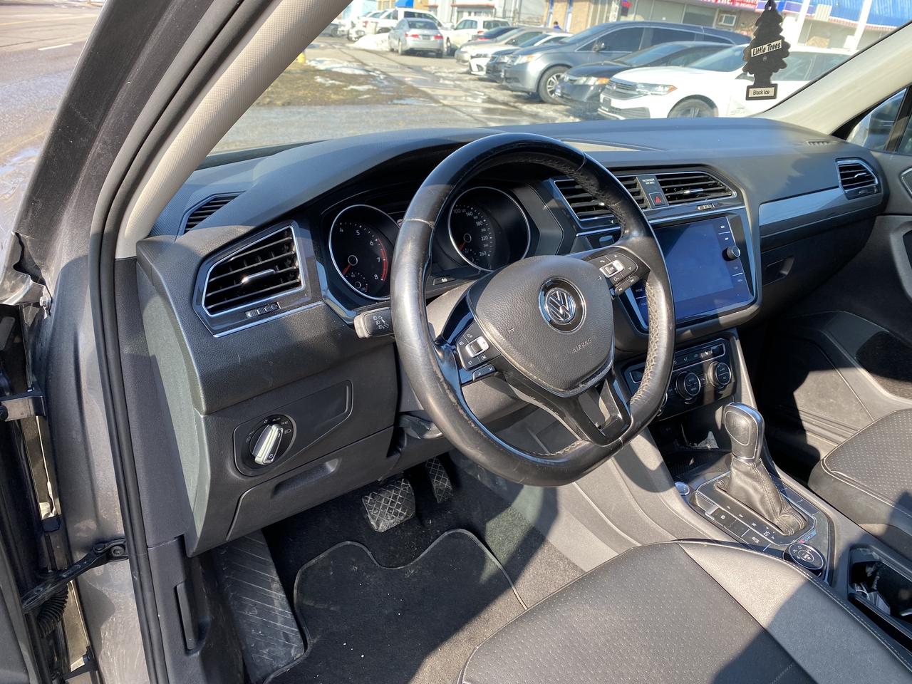 2018 Volkswagen Tiguan COMFORTLINE Photo