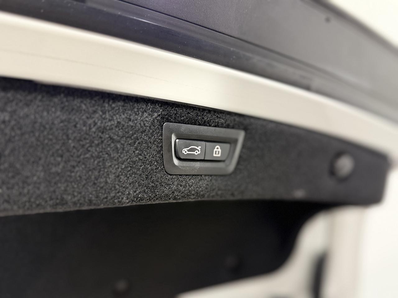 2019 BMW 8-Series M850I XDRIVE Photo