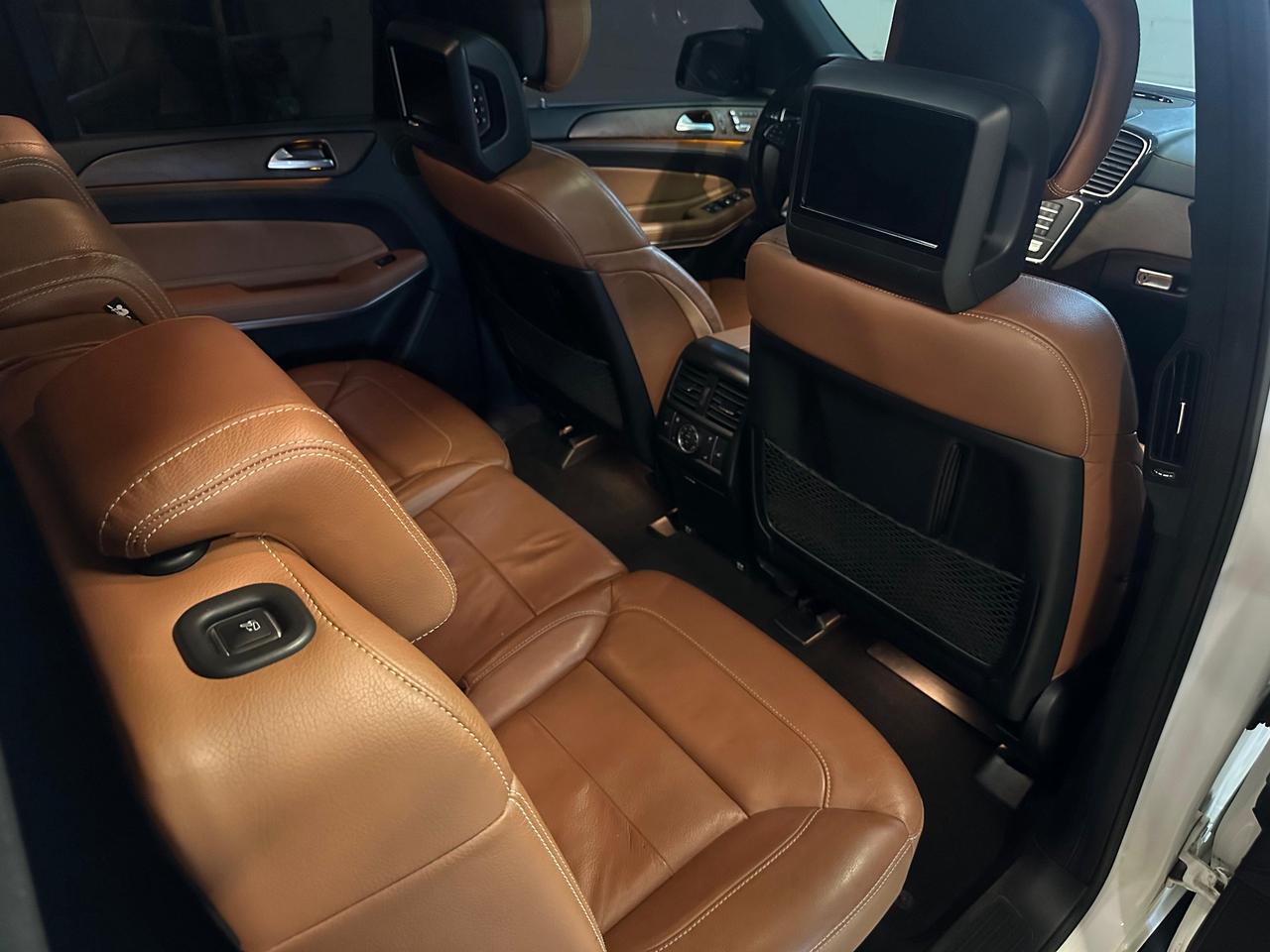 2017 Mercedes-Benz GLS-Class GLS550/AMG PCKG/REAR TV/DISTRONIC/CLEAN CARFAX Photo