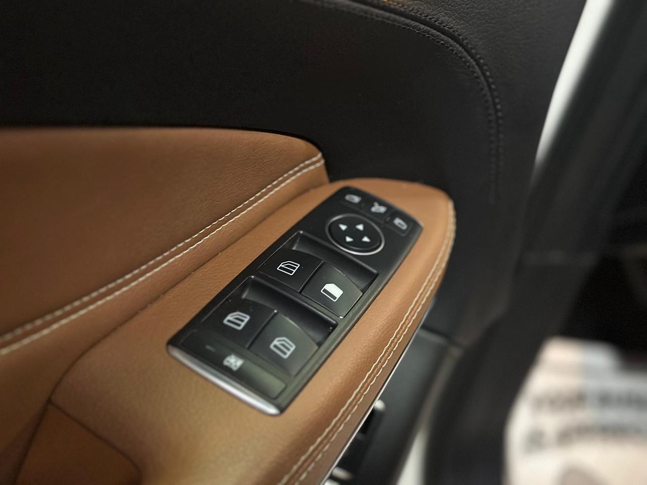 2017 Mercedes-Benz GLS-Class GLS550/AMG PCKG/REAR TV/DISTRONIC/CLEAN CARFAX Photo