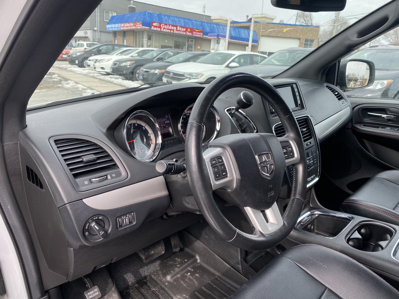 2018 Dodge Grand Caravan GT Photo