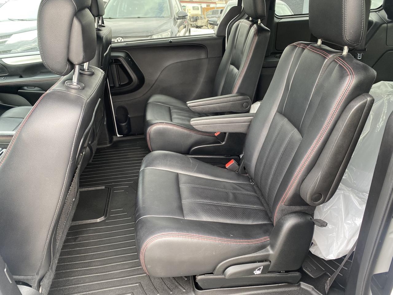 2018 Dodge Grand Caravan GT Photo