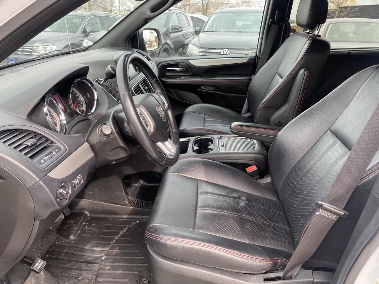 2018 Dodge Grand Caravan GT Photo