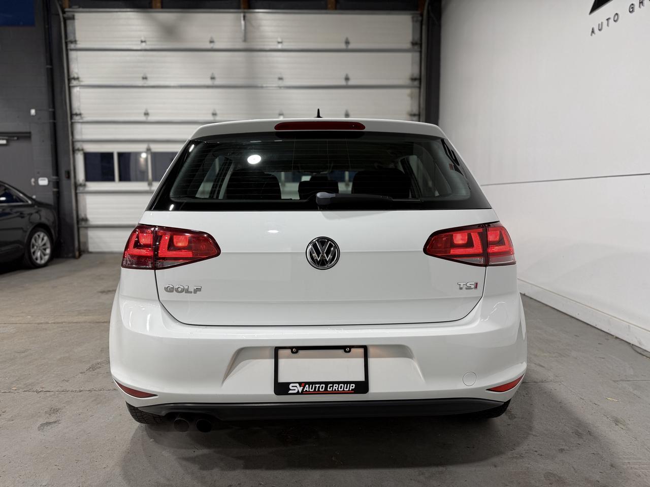 2016 Volkswagen Golf TSI S Photo